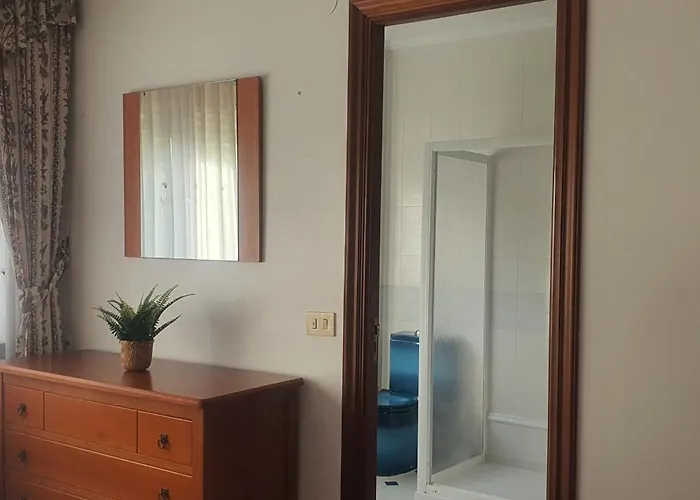 Edificio Zoqueiro San Cosme de Barreiros (Barreiros, Lugo)