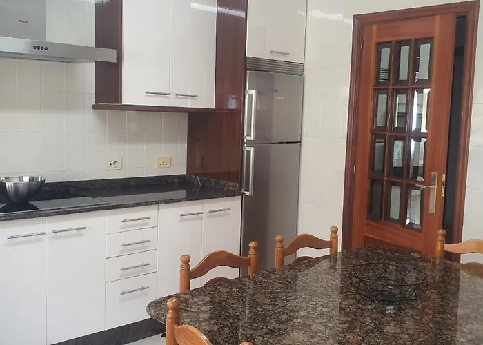 Edificio Zoqueiro Daire San Cosme de Barreiros (Barreiros, Lugo)